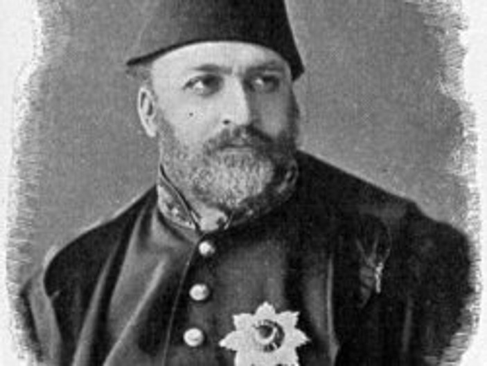 Sultan Abdülaziz yanan binada katledildi iddiası