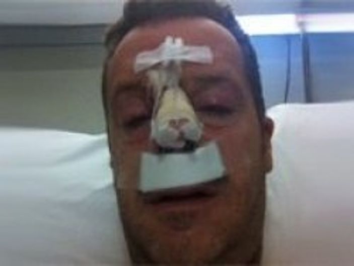 Can Tanrıyar Petek Dinçöz'ün annesini suçladı