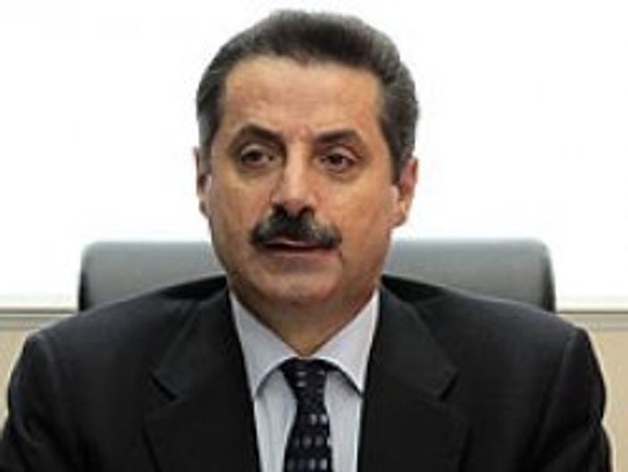 Çelik: Çok çocuk yapan erken emekli olacak