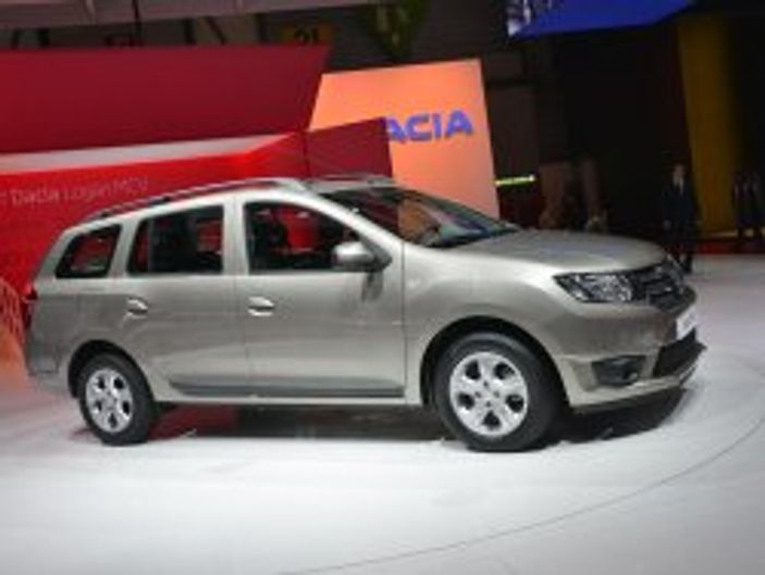 Dacia Logan MCV Cenevre’de - Foto Galeri