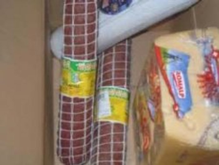 300 kg. kaçak domuz salamı ele geçirildi