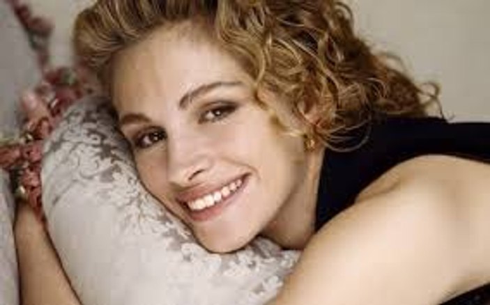 Julia Roberts kimdir