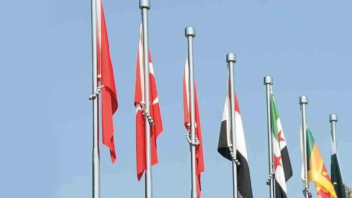 Çanakkale'deki anma töreninde ÖSO bayrağı