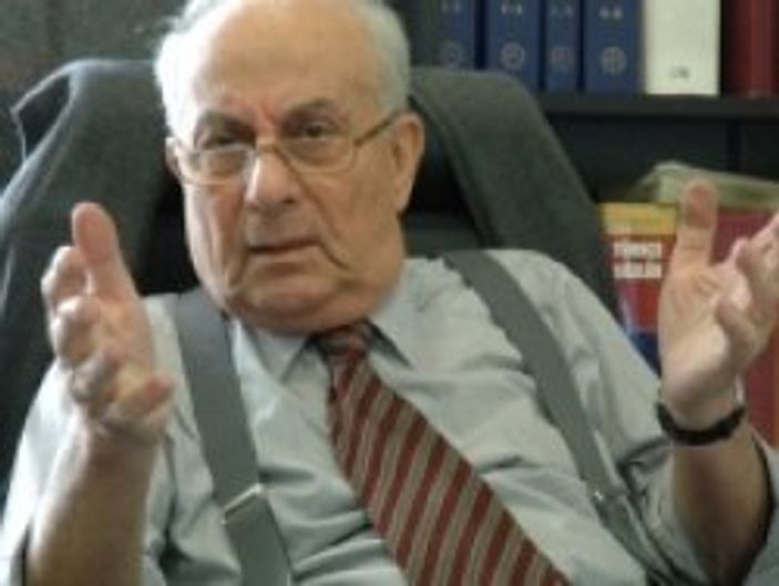 Hakkı Devrim: Ülke ana dilden daha önemli değil