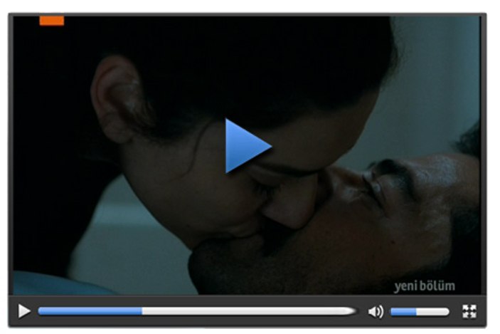 Karadayı'da Mahir ve Feride'nin öpüşme sahnesi - izle