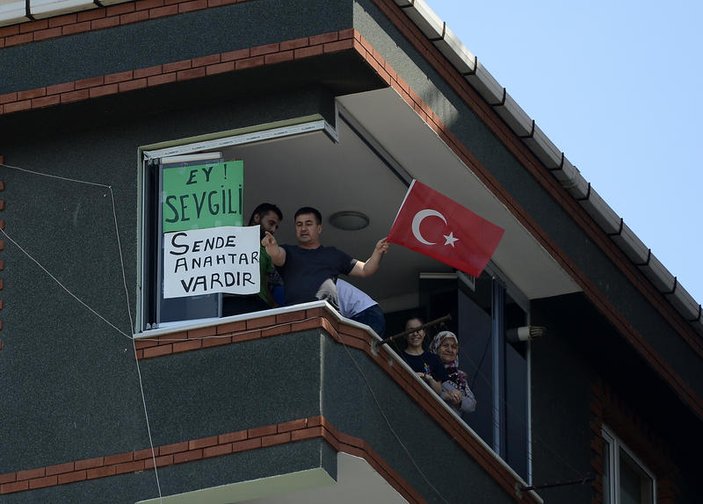 Erdoğan'a Sezai Karakoç şiiri ile sevgi gösterisi