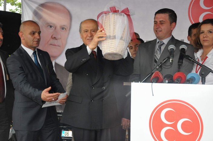 Bahçeli'den Erdoğan'a Karamürsel sepetli gönderme