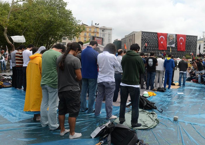 Gezi'de ikinci cuma namazı