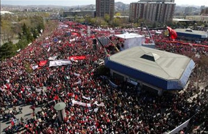 AK Parti'nin Kazlıçeşme mitingine kaç kişi katıldı