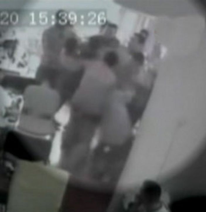 Taksim'de palalı adamın saldırdığı kadın konuştu