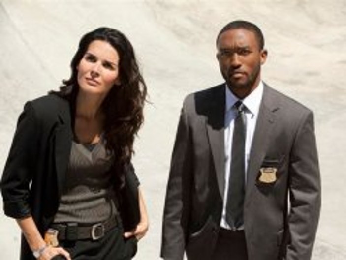 Lee thompson Young intihar etti