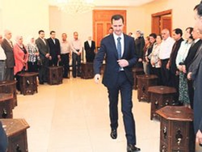Esad ABD kanalına konuştu