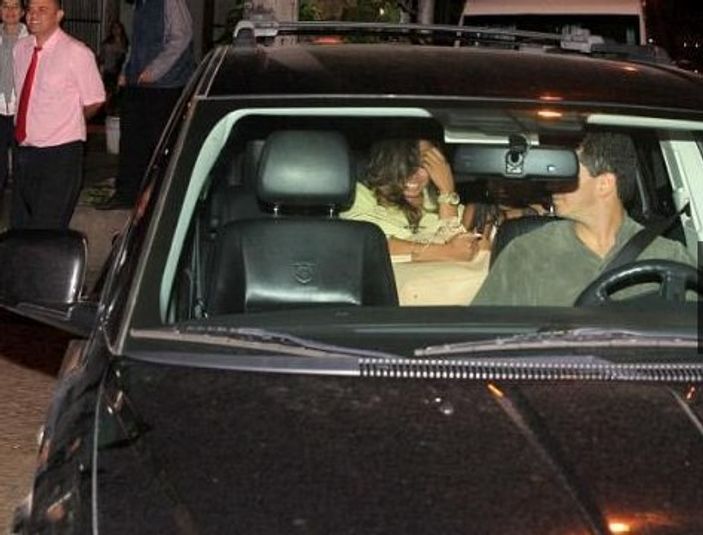 Justin Bieber'ın genelev çıkarması