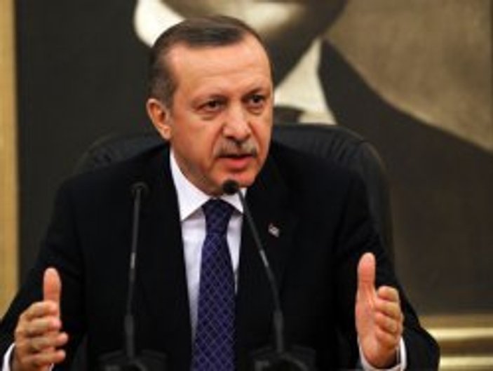 Erdoğan'dan gazeteciye: Özel olarak mı görevlendirildin - izle