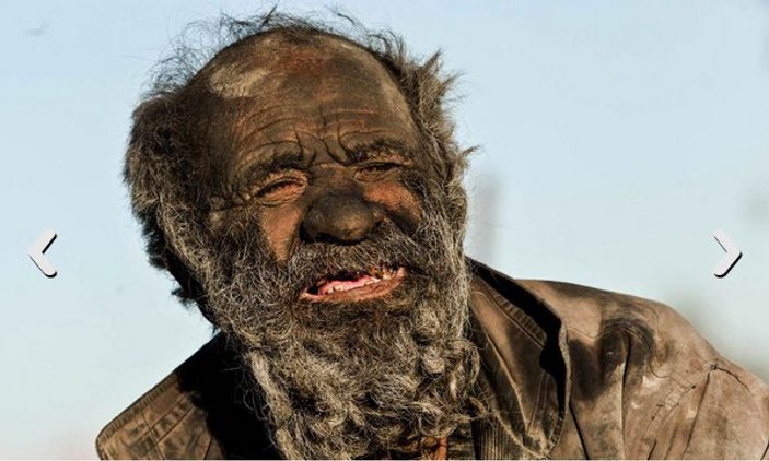 İran'da yaşayan bu adam 60 yıldır yıkanmıyor