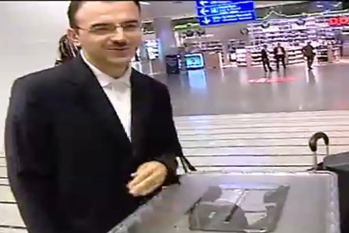 Kasette Boşbakan diyen büyük abi Osman