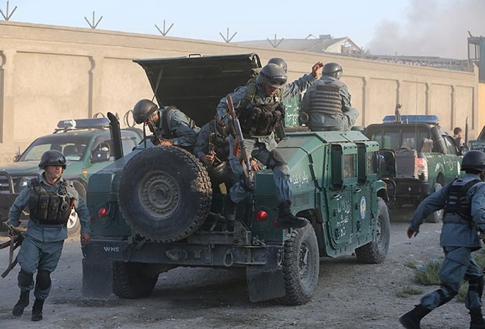 Afganistan'da ABD üssüne saldırı