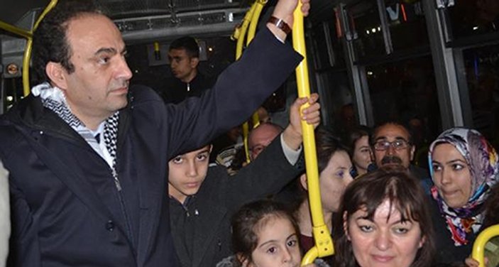 Belediye Başkan Adayı Şanlıurfa'ya otobüsle girdi