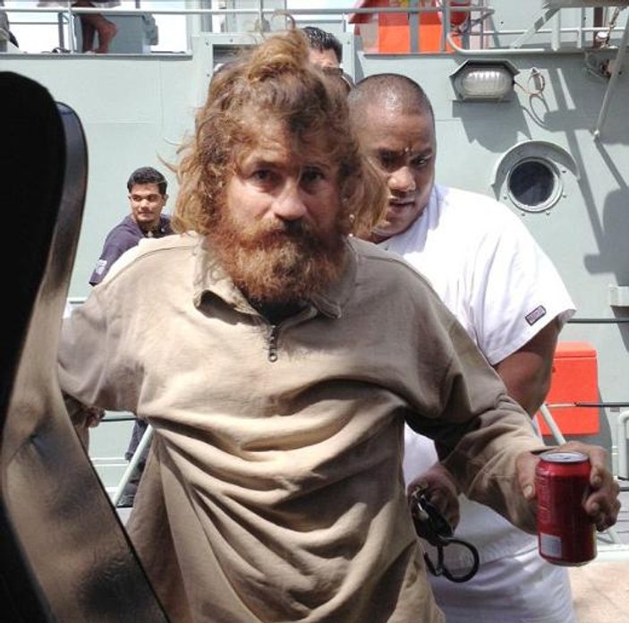 Okyanusta kaybolan balıkçı 13 ay sonra bulundu