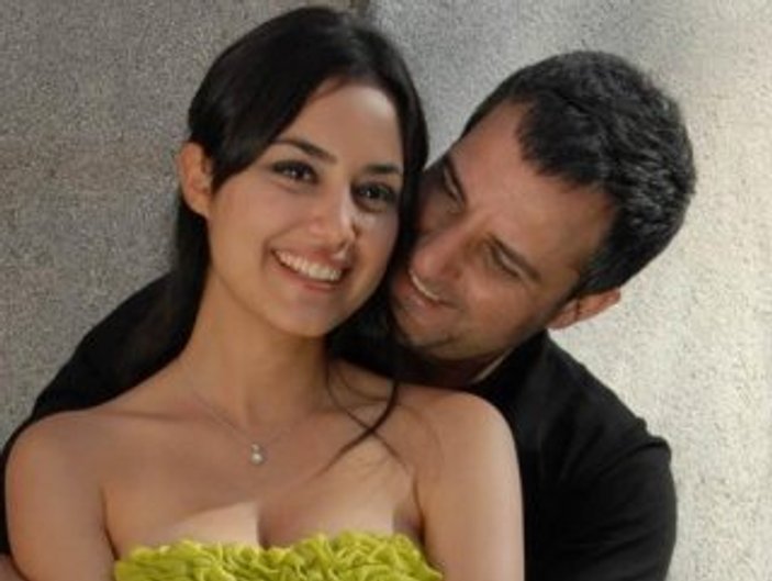 Rafet El Roman nişanlısıyla barışınca dava düştü