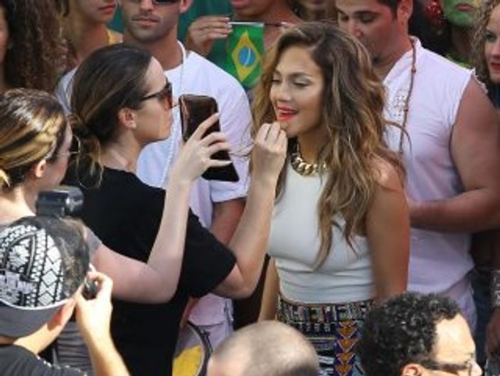 Jennifer Lopez Dünya Kupası klibi kamera arkası