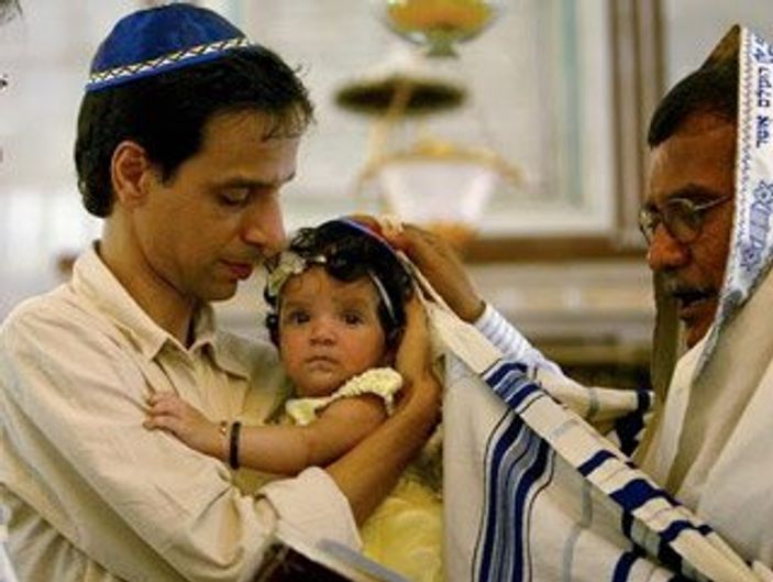 Krizdeki İspanya'dan Sefarad Yahudileri'ne vatandaşlık