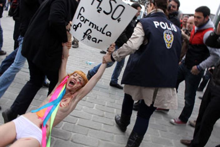 Her şey için soyunan FEMEN Ukrayna'da eylem yapmıyor