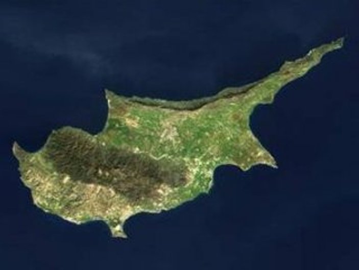 Kıbrıs müzakereleri Rum kesimini tehlikeye attı