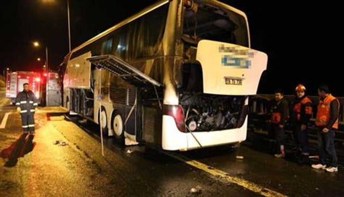 TEM'de yolcu otobüsü yandı