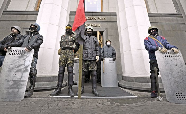 Timoşenko Bağımsızlık Meydanı'nda konuştu