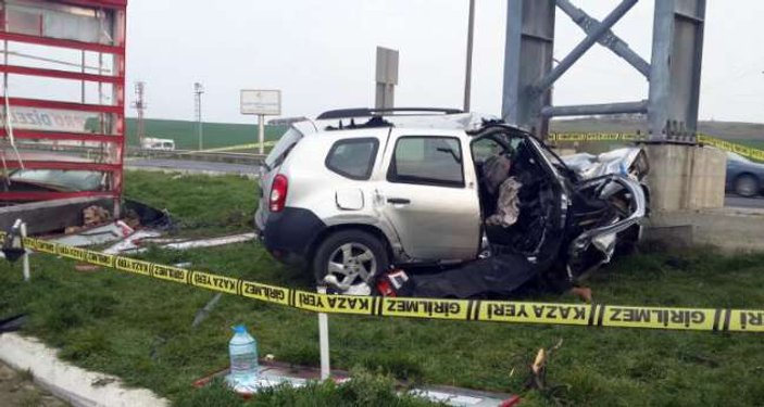 Silivri'de trafik kazası: 1 ölü 1  yaralı