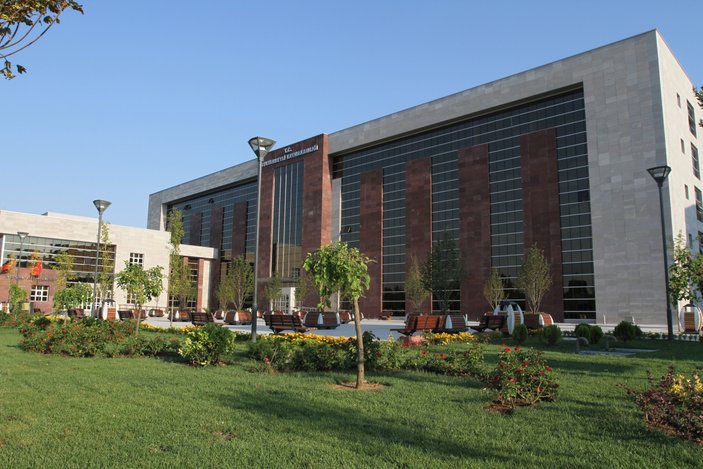 Sultanbeyli'de yeni kamu binaları hizmet kalitesini artırdı