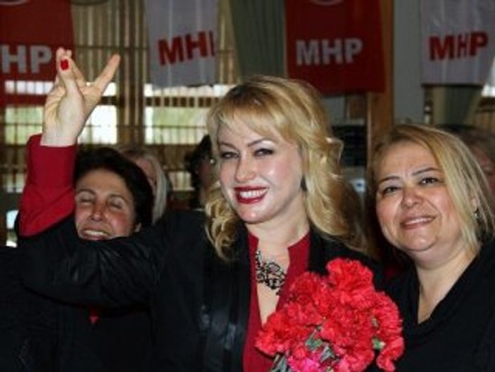 Yeliz Yeşilmen'den MHP'li kocasına destek
