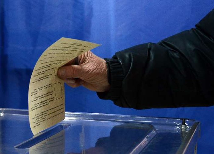 Kırım'da birden fazla oy kullanıldı iddiası