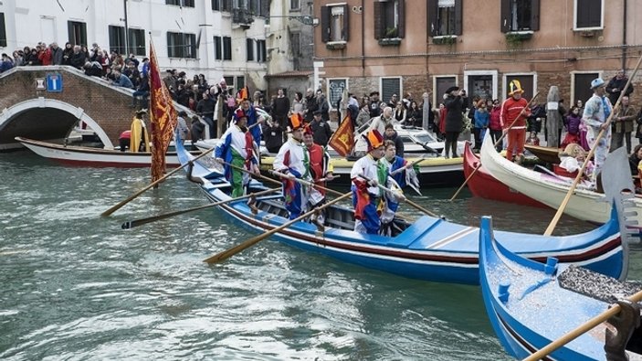 Venedik'te bağımsızlık referandumundan evet oyu çıktı