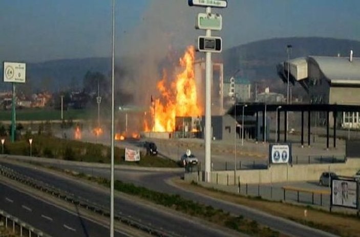 Bolu'da doğalgaz dolum istasyonunda patlama