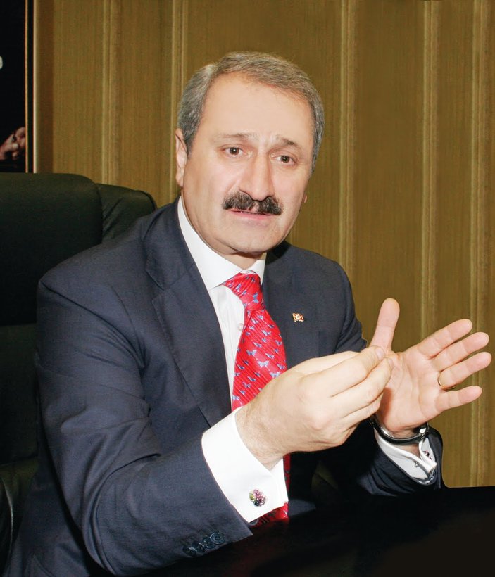 Zafer Çağlayan'dan Kılıçdaroğlu hakkında suç duyurusu