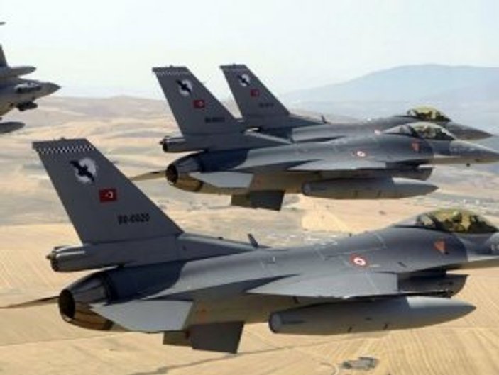 TSK: Suriye füzeleri 4 dakika uçağımıza kilitlendi