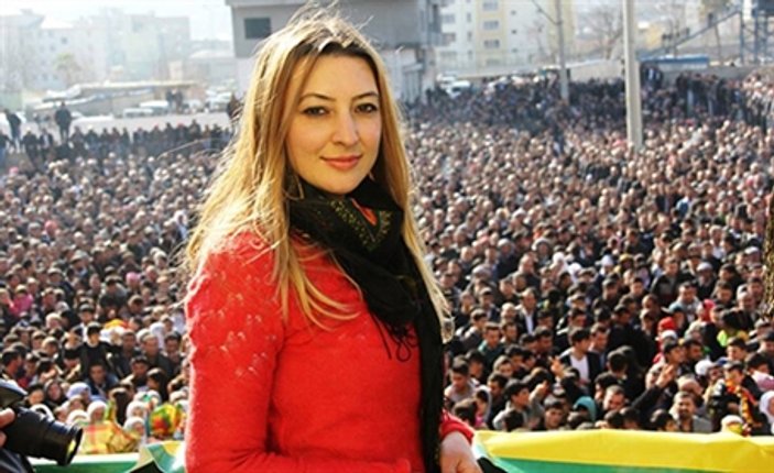 BDP'li Leyla İmret rekor oyla belediye başkanı oldu