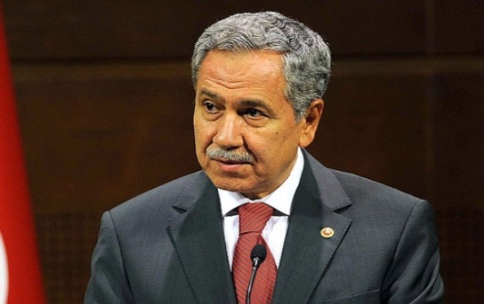 Bülent Arınç: AA ilk defa sandık başından yayın yaptı