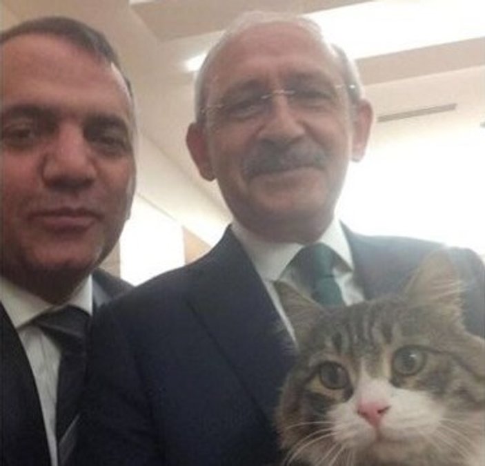 Kılıçdaroğlu'ndan Şero ile selfie pozu