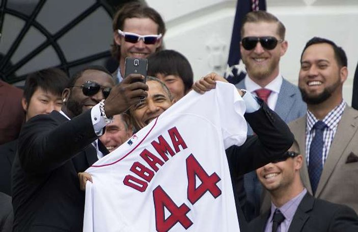 Beyaz Saray'dan Obama selfie'sine tepki