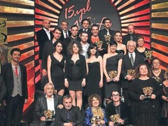 Afife Jale Tiyatro Ödülleri'nin adayları açıklandı