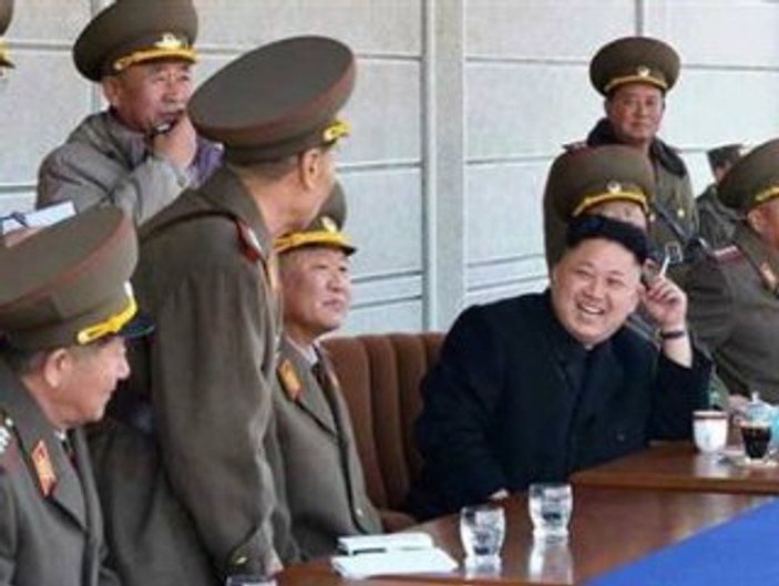 Kim Jong Un'dan yeni ceza: Alev makinesi