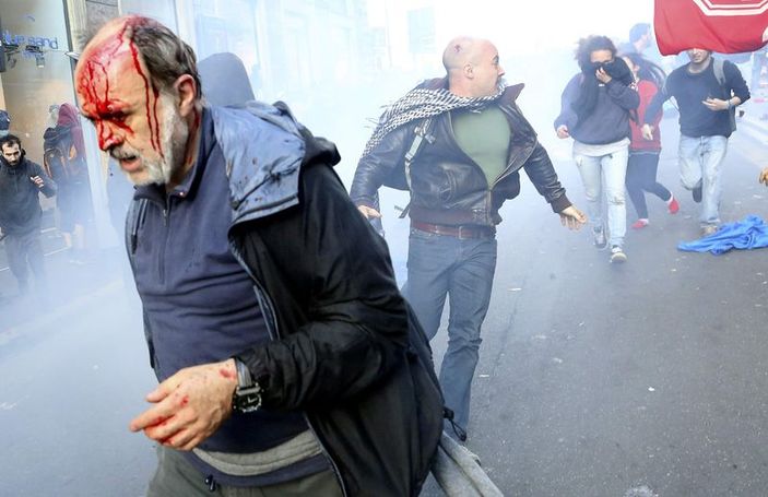 İtalya'da kemer sıkma eylemine sert müdahale