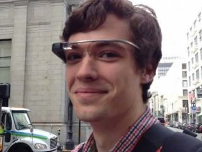 Bir Google Glass kullancısı daha saldırıya uğradı
