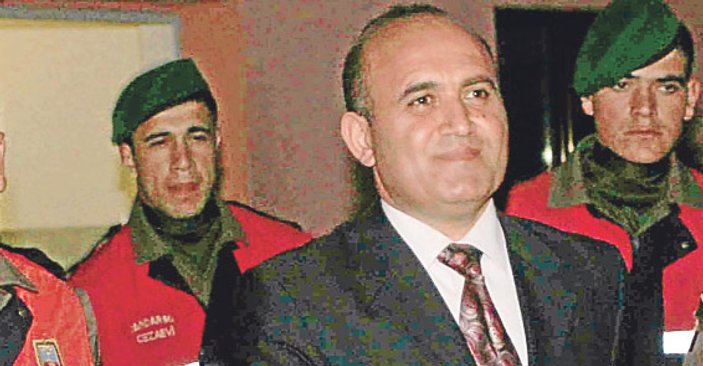 Ahmet Zeki Üçok: Albay Köylü'yü Zekeriya Öz tutuklattı