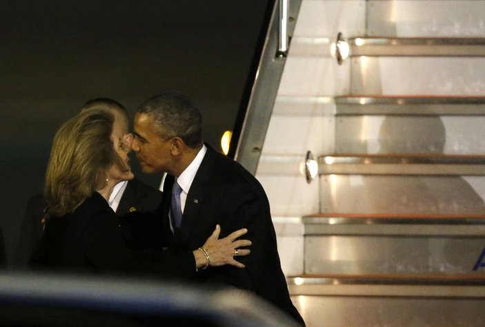 Caroline Kennedy'den Obama'ya sıcak karşılama