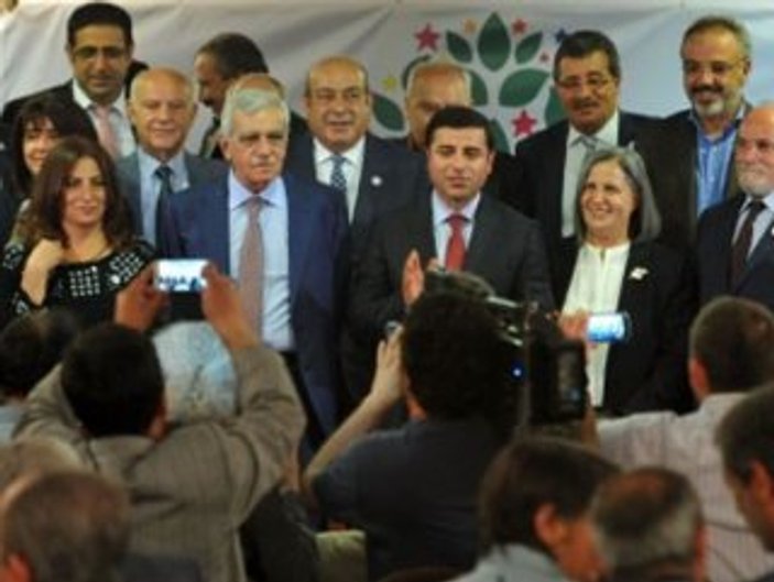 BDP milletvekilleri HDP'ye geçti