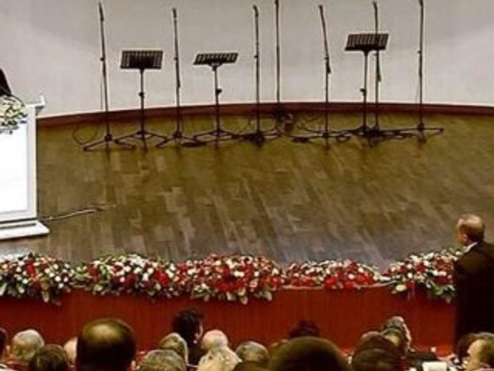 Abdullah Gül ve Necdet Özel de Danıştay'ı terk etti İZLE